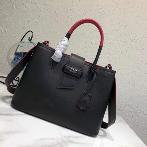 Prada Borsa in pelle originale P13582 Nero Rosso
