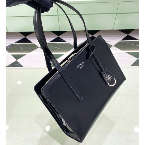 Prada Re-Edition 1995 borsa a tracolla piccola in pelle spazzolata 1BA357 nera