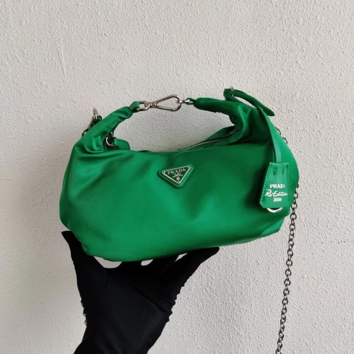 Prada Re-Edition 2005 borsa a tracolla in nylon 1BH172 verde