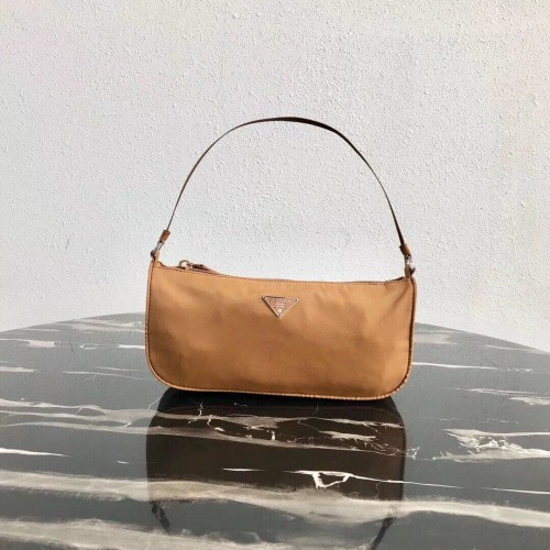 Borsa Prada Re-Edition in nylon Tote 1N1419 marrone