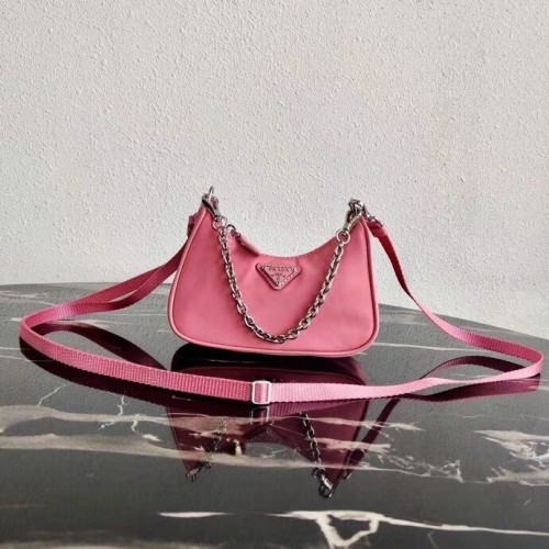 Mini borsa a spalla Prada Re-Edition in nylon 1TT122 rosa