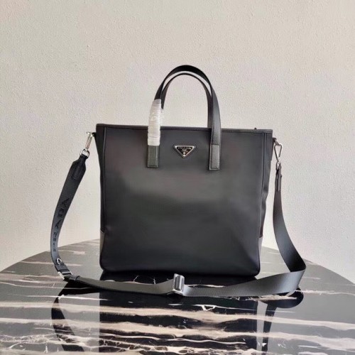 Borsa Prada Re-Edition in nylon 1BD071 2VG064 nera