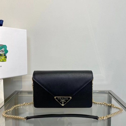Borsa a spalla Prada Identity in pelle Saffiano 1BM318 nera