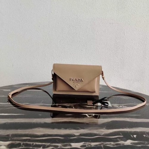 Mini borsa Prada in pelle Saffiano 1BP020 albicocca