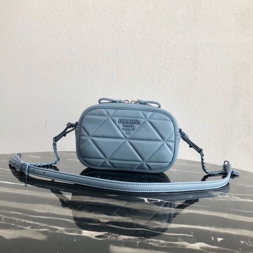 Borsa a tracolla Prada Spectrum 1BH141 celeste