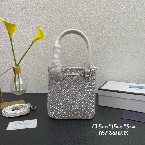 Borsa tote Prada in pelle con cristalli artificiali 1BC331 Bianco