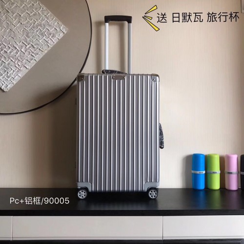RIMOWA Trolley da viaggio 1783 Argento