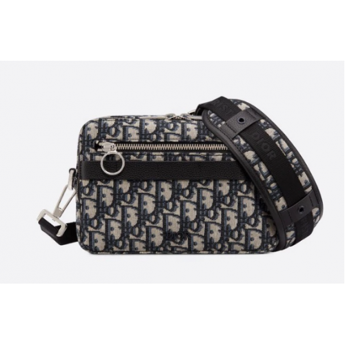 BORSA MESSENGER SAFARI Pelle di vitello granulata nera e jacquard Dior Oblique 1SFPO101