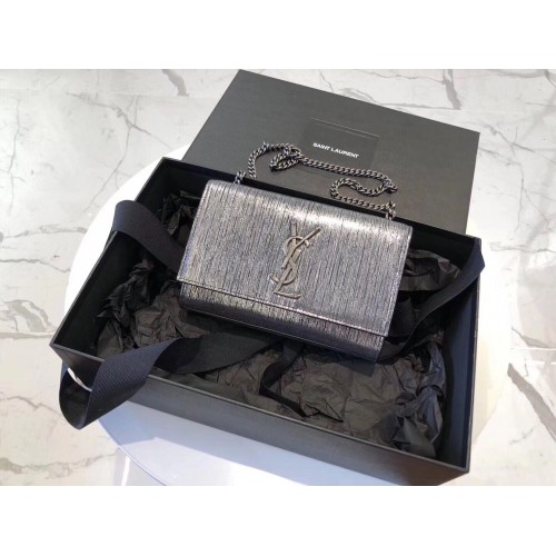 SAINT LAURENT Borsa a tracolla Kate Silver Wire con stampa coccodrillo 474366 Argento
