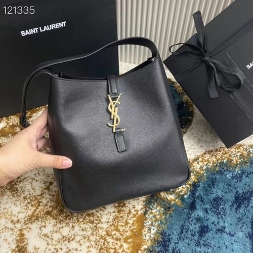 BORSA SAINT LAURENT IN PELLE 713938 NERA