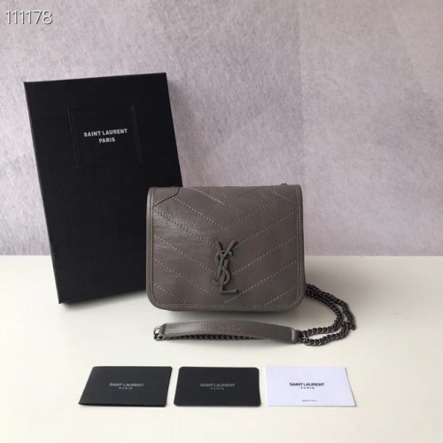 SAINT LAURENT Borsa a tracolla Niki Mini in pelle 03743 grigia