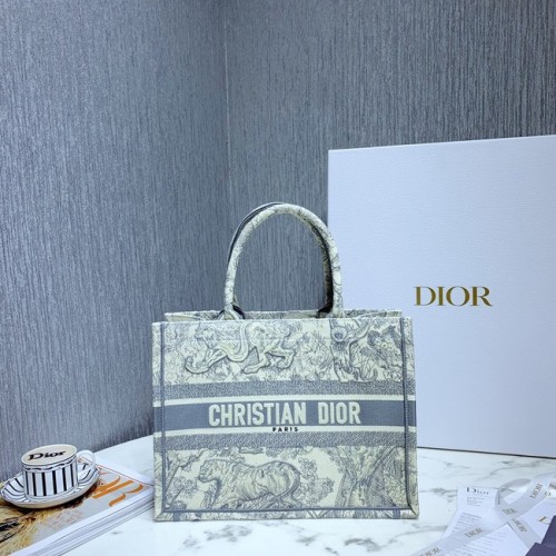 BORSA A LIBRO DIOR PICCOLA Ricamata M1296-3