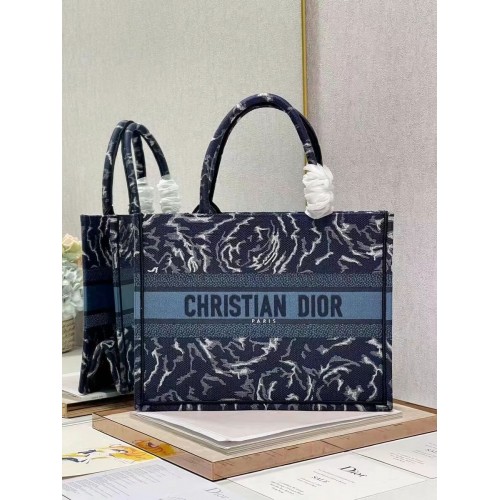 BORSA PICCOLA DIOR BOOK Ricamo C1287-31 blu