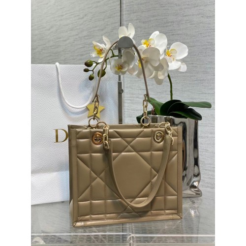 PICCOLA BORSA TOTE DIOR ESSENTIAL Nocciola Archicannage Pelle di vitello M87211 NERO