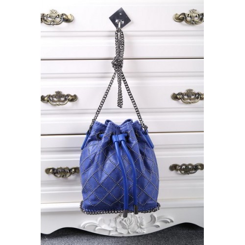 Borsa a secchiello trapuntata con borchie Stella McCartney Falabella SMC013 Royal