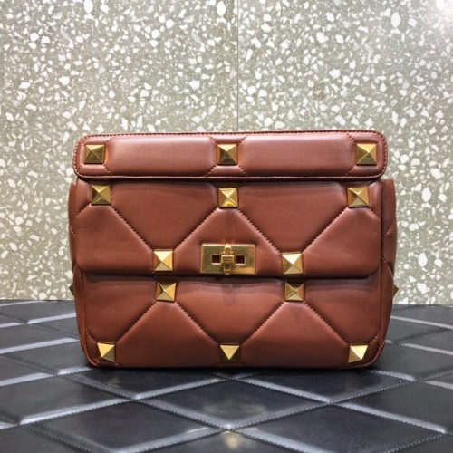 VALENTINO GARAVANI Roman Stud Large Napa montone 1189L marrone