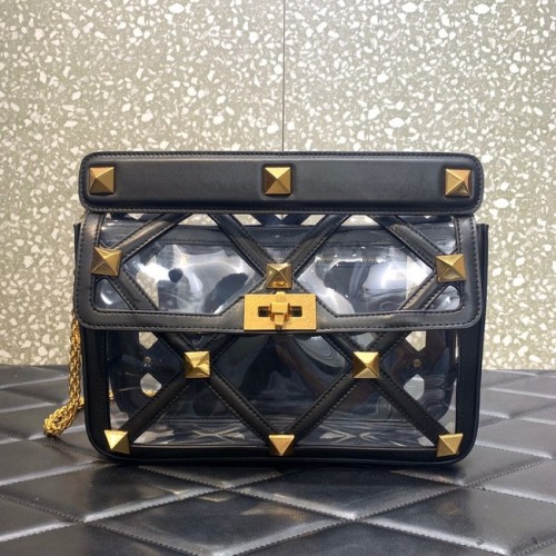 VALENTINO GARAVANI Borsa a tracolla con catena in morbida pelle di montone Roman Stud WW2B0I60B nera