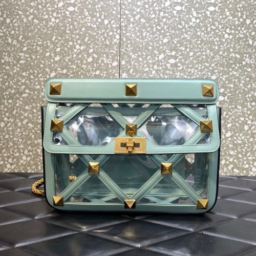 VALENTINO GARAVANI Borsa a tracolla con catena in morbida pelle di montone Roman Stud WW2B0I60B celeste