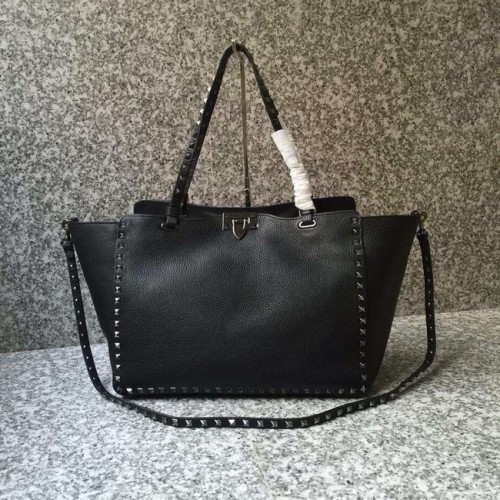 VALENTINO Borsa grande Rockstud A0973 nera