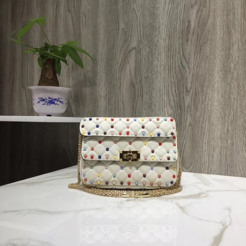 VALENTINO Borsa Rockstud piccola a tracolla in pelle trapuntata 77562 bianca