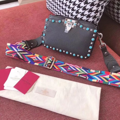 Borsa a tracolla Rockstud in pelle Valentino Garavani B7279 nera