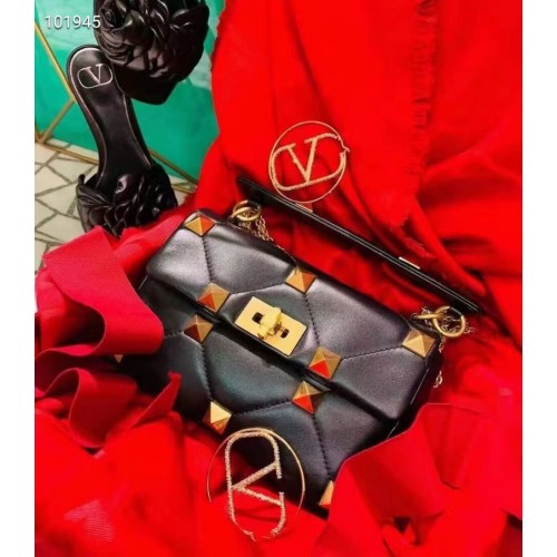 Valentino mini Garavani Roman Stud V2061 nero