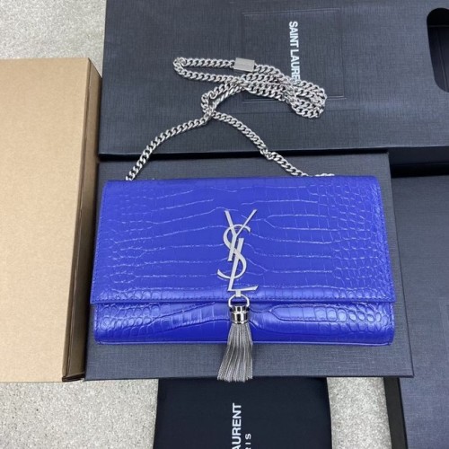 YSL KATE MEDIUM CON NAPPINA IN PELLE LUCIDA STAMPA COCCODRILLO B377829 blu