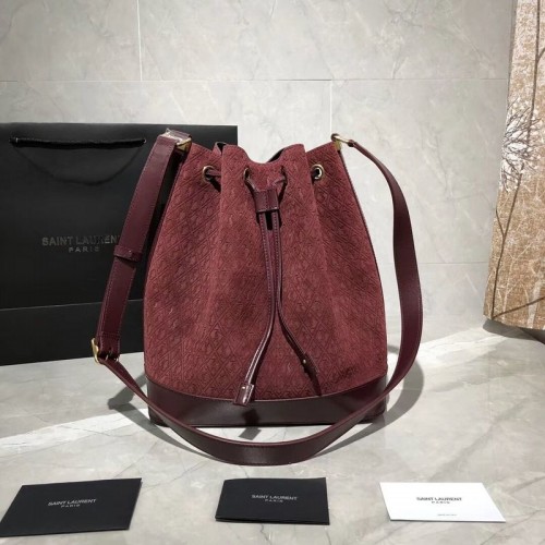 Borsa a secchiello Yves Saint Laurent in pelle nera opaca Y568606 Vino