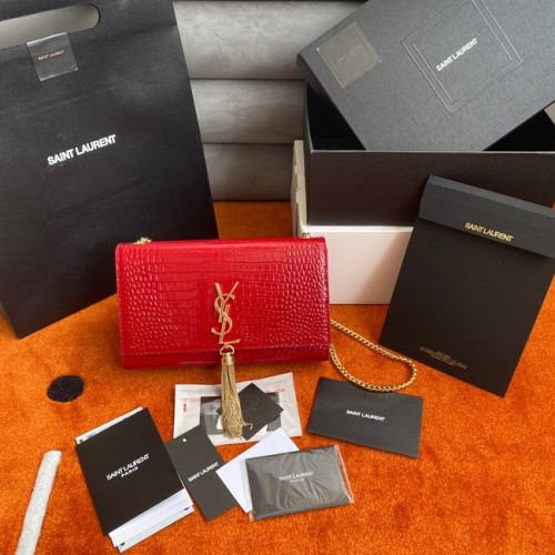 Yves Saint Laurent PORTAFOGLIO KATE CHAIN CON NAPPINA IN COCCODRILLO STAMPATO LUCIDO 452159 rosso