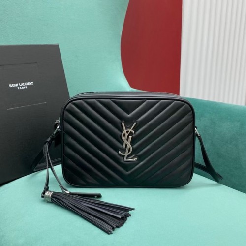 Yves Saint Laurent LOU CAMERA BAG IN PELLE TRAPUNTATA 612544 black&silver