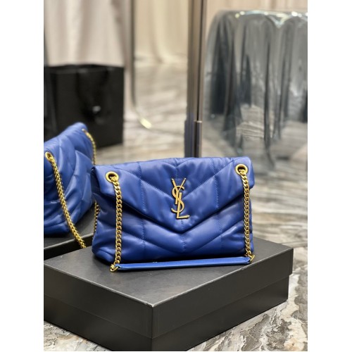 BORSA Yves Saint Laurent PUFFER PICCOLA A CATENA IN PELLE DI AGNELLO TRAPUNTATA 5774761 blu