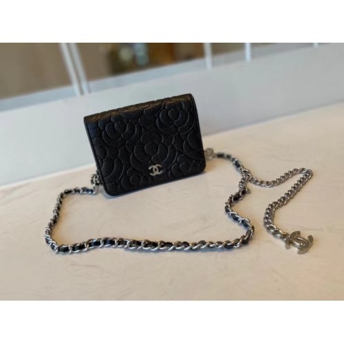 pochette classica chanel con catena in pelle di agnello in metallo tono oro AP3318 nera