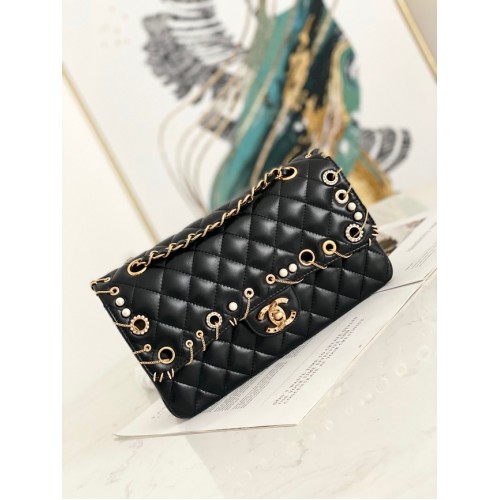 borsa classica chanel Lambskingold Metal AS1112 nera