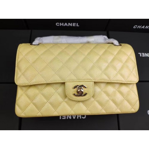 borsa con patta chanel Pelle di vitello grana iridescente e tono oro AS1112 giallo