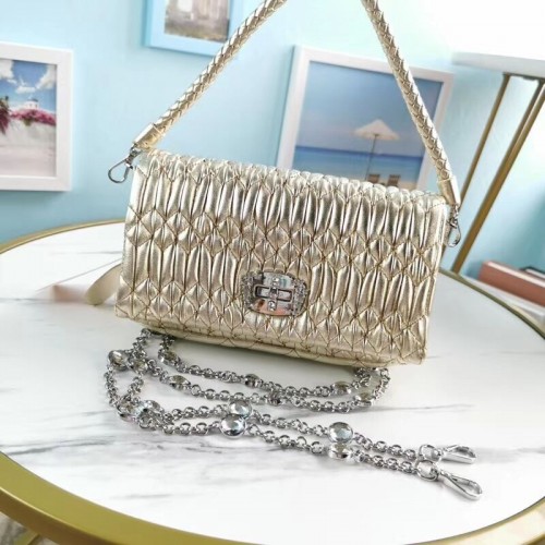 miu miu Borsa a Spalla in Pelle Nappa Matelasse 5BP012M oro