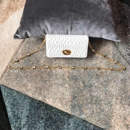 miu miu Borsa a Spalla in Pelle Nappa Matelasse 5DH044A bianca