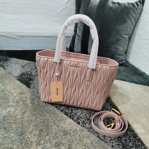 miu miu Matelasse Borsa a mano in pelle nappa 5BG163 rosa