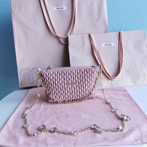 miu miu Borsa a tracolla mini in pelle Nappa Matelasse 6BE641 rosa