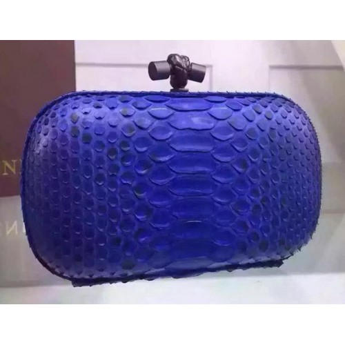 Bottega Veneta Pochette Con Nodo In Pelle Di Serpente BV8653 Blu
