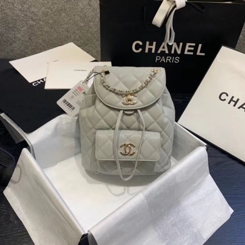 Zaino Chanel Pelle di vitello granulata metallo tonalità oro AS1371 grigio